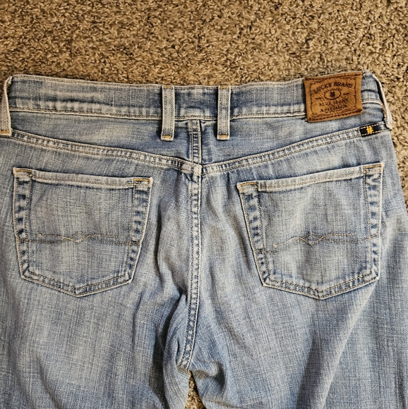 Lucky Brand Women's Light Blue Sienna Cigarette Jeans - Picture 2 of 6